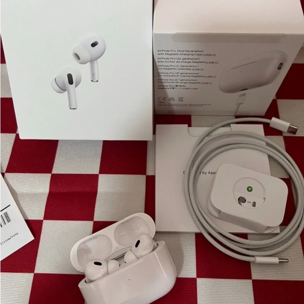 Wireless Earbuds with Charging Case - White